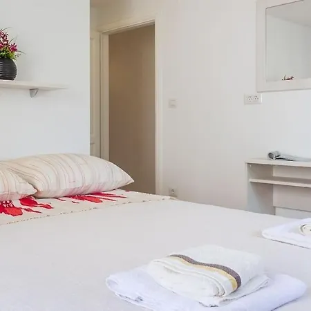 Royal - Old Town Apartment *